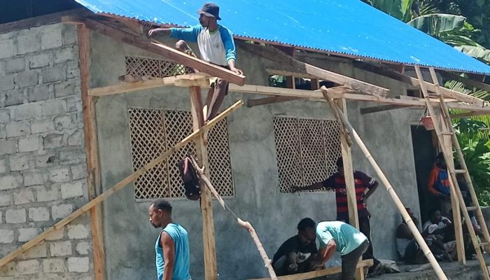 Sambut Tapel  Baru Pendukung SMPN 2 Bukapiting Swadaya Bangun Satu RKB.